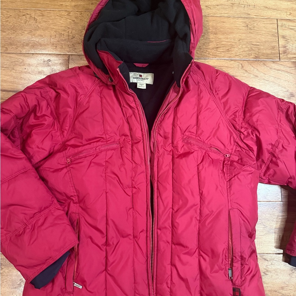 Woolrich Women’s Raspberry Puffer Jacket Size XL - Picture 2 of 9